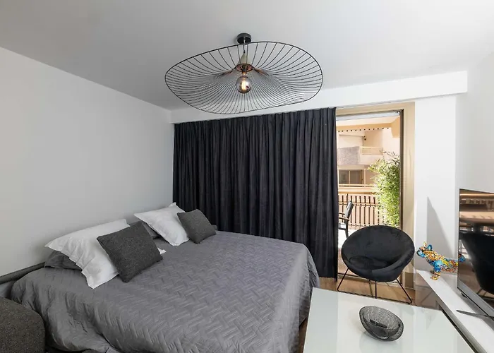 Lägenhet Somptueux 20m Plages Avec Vue Antibes